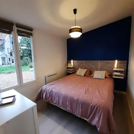 Semesterbostad Le Clos Bussy *